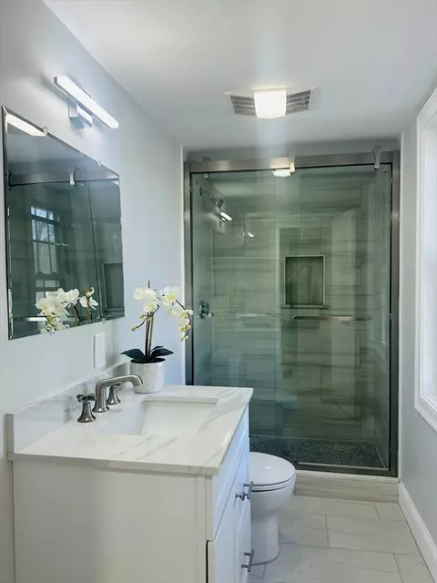 24 Fifield St, Dorchester, MA 02122 photo 18