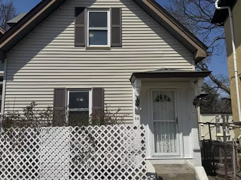 24 Fifield St, Dorchester, MA 02122 photo 6