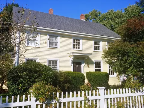237 Granite St, Rockport, MA 01966