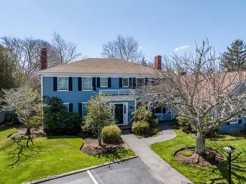 39 Tower Hill Rd #T11, Osterville, MA 02655
