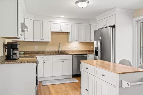 Kitchen - 22 Merideth Way, Centerville, MA 02632 photo 3 of 3