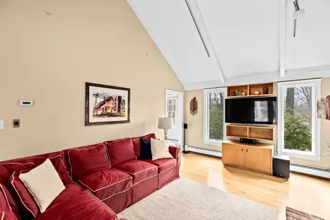 24 Chamberlain Run, Hingham, MA 02043 photo 11