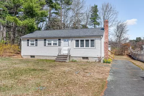 1 Dadant Dr, Wilmington, MA 01887