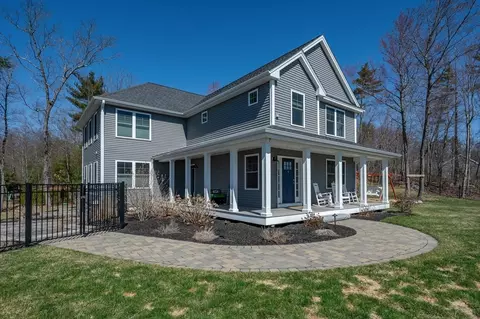 7 Keyes Hill Rd, Hollis, NH 03049