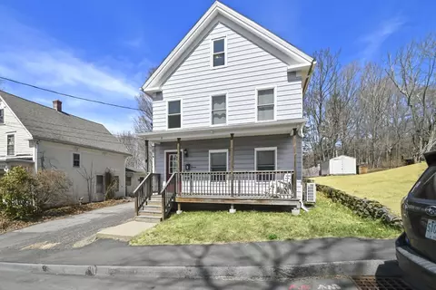 Exterior - 11 Brown St, Spencer, MA 01562 photo 3 of 3