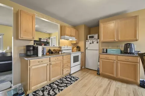 Kitchen - 11 Brown St, Spencer, MA 01562 photo 2 of 5