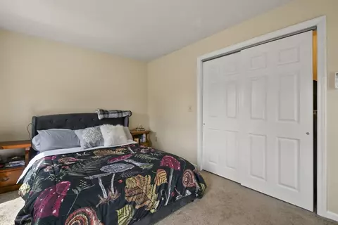 Bedroom - 11 Brown St, Spencer, MA 01562 photo 4 of 6