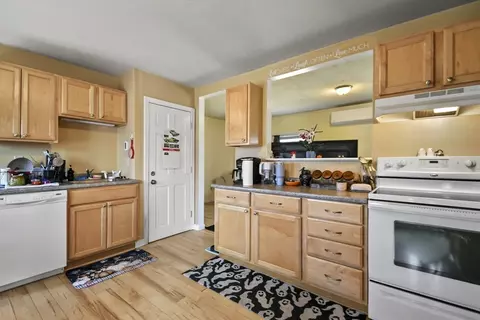Kitchen - 11 Brown St, Spencer, MA 01562 photo 1 of 5
