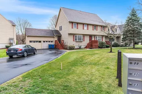 89 Quail Run #89, Tewksbury, MA 01876