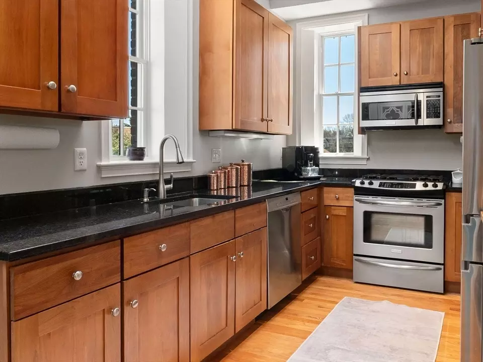  93 E Central St #6, Natick, MA 01760 photo 1