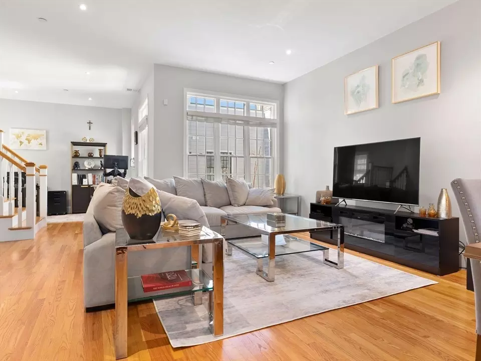  93 E Central St #6, Natick, MA 01760 photo 5