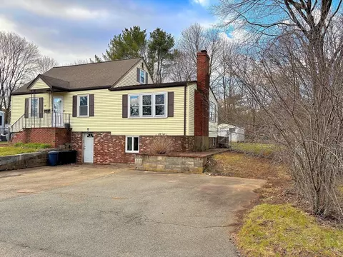 23 Brickel Rd, Stoughton, MA 02072