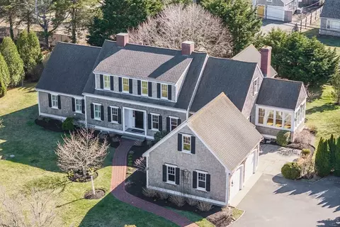 25 Menekish Ln, Chatham, MA 02633