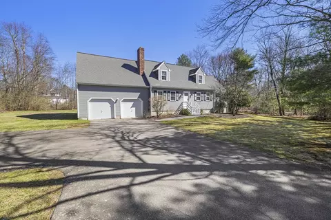 1680 Maple St, Dighton, MA 02764