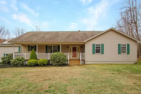 2 Clark Rd, Spencer, MA 01562
