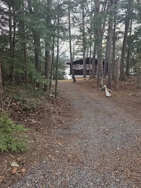 Exterior - 33 Noel Dr, Ashburnham, MA 01430 photo 9 of 9