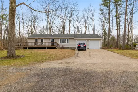 66 Campbell St, Rutland, MA 01543
