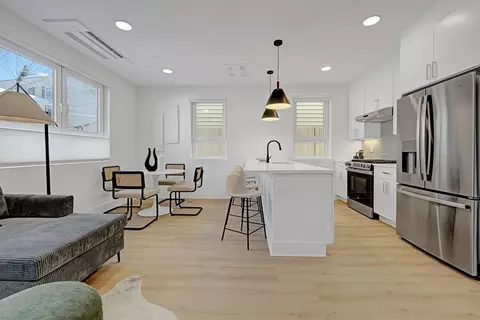 25 Everett St #1, Boston, MA 02128