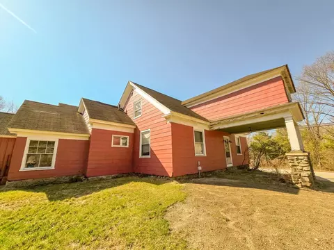 67 Lower Gore Rd, Webster, MA 01570 photo 2