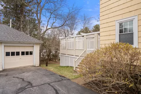 53 Beechmont St, Worcester, MA 01609 photo 33