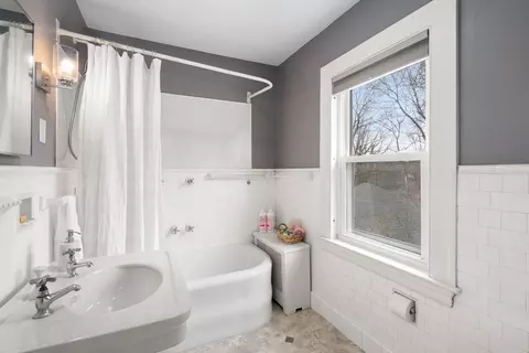 53 Beechmont St, Worcester, MA 01609 photo 25