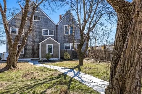 505 Commercial St, Provincetown, MA 02657