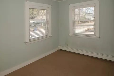 20 Grant St, Wareham, MA 02571 photo 9