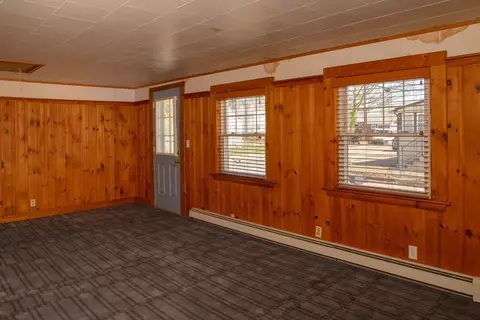 20 Grant St, Wareham, MA 02571 photo 4