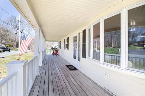67 Ridgeline Dr, Westport, MA 02790