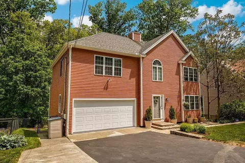 49 Gates St, Framingham, MA 01701