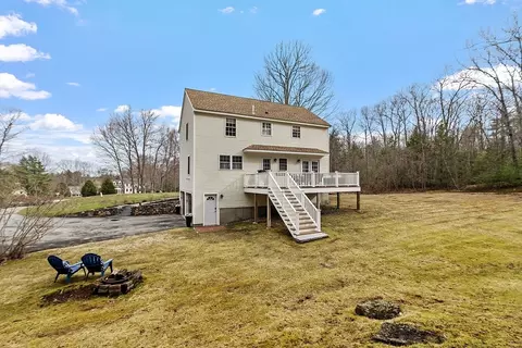 3 Ashley St, Pepperell, MA 01463 photo 3