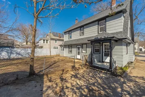 154 Kimberly Ave, Springfield, MA 01108 photo 32