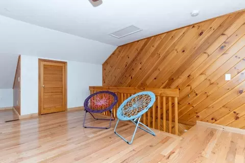 Entry Way - 2 Apple Rdg #2, Maynard, MA 01754 photo 3 of 4