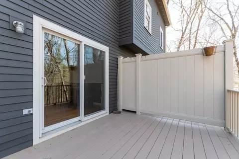 Exterior - 2 Apple Rdg #2, Maynard, MA 01754 photo 4 of 5