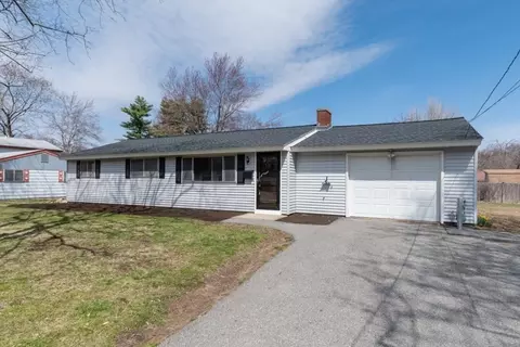 20 Amory Ave, Maynard, MA 01754