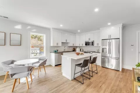 1000 Washington St #311, Dedham, MA 02026