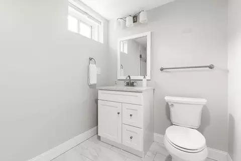 7 Maple Pl, Needham, MA 02492 photo 19