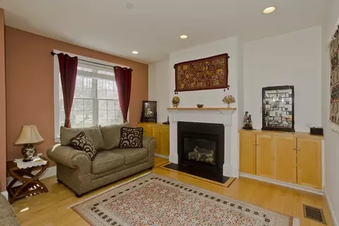 208 Pine St #33, Amherst, MA 01002 photo 18