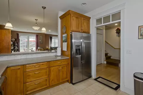 208 Pine St #33, Amherst, MA 01002 photo 12