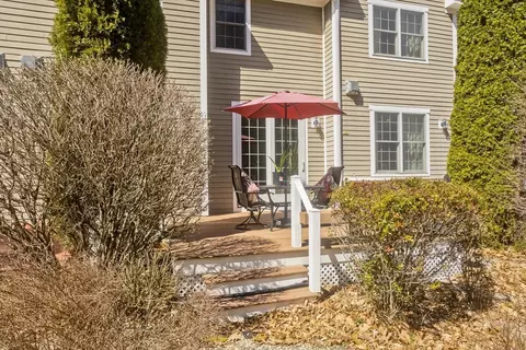 208 Pine St #33, Amherst, MA 01002 photo 5