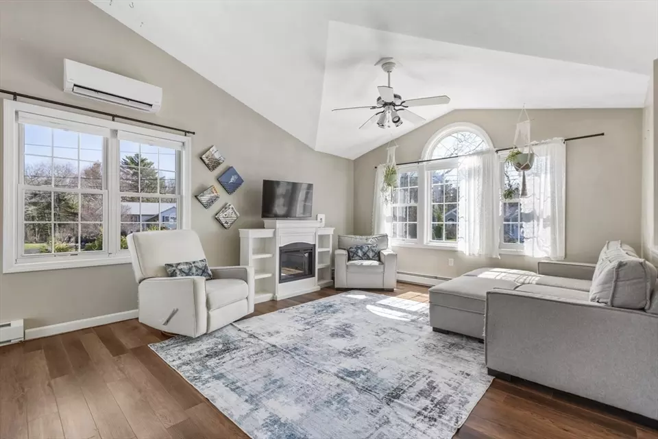  18 Forestview Dr, Fairhaven, MA 02719 photo 8