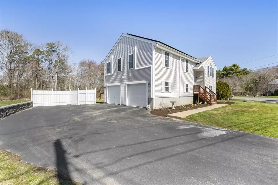  18 Forestview Dr, Fairhaven, MA 02719 photo 27