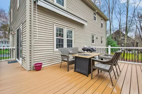 22 Walter Dr, Raynham, MA 02767 photo 32
