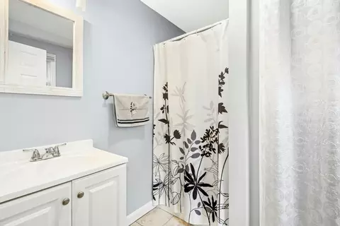 22 Walter Dr, Raynham, MA 02767 photo 15