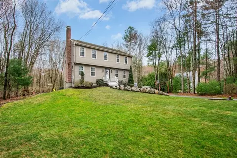 22 Walter Dr, Raynham, MA 02767 photo 2
