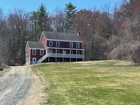 91 Fenton Rd, Monson, MA 01057
