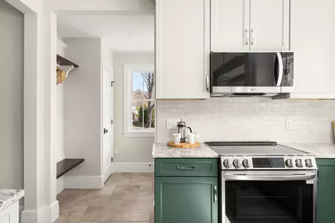 278 Main St, Easthampton, MA 01027 photo 15