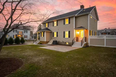 278 Main St, Easthampton, MA 01027 photo 4