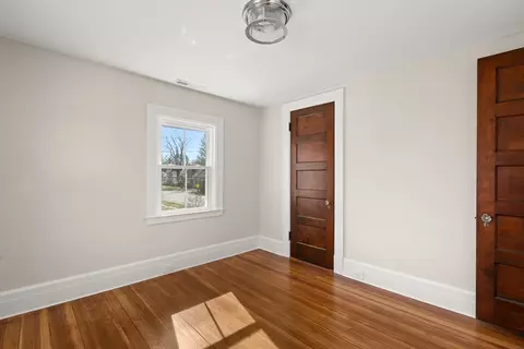 278 Main St, Easthampton, MA 01027 photo 39