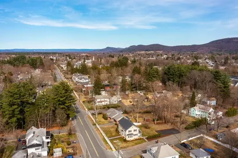278 Main St, Easthampton, MA 01027 photo 7
